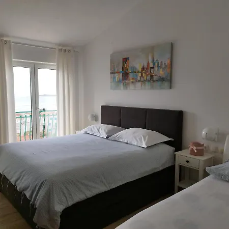Proto Apartment
